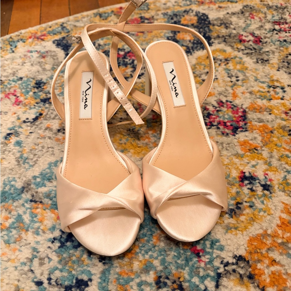 Nina Women's Elegant Cream Heels